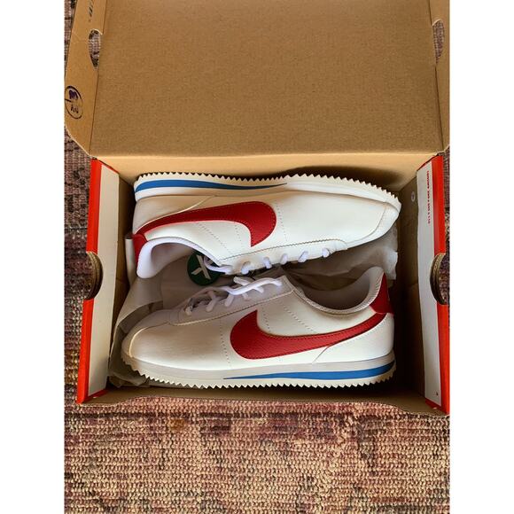 Nike Forrest Gump Cortez Red White And Blue Size 7 Boys fit like women's 8 - Picture 1 of 2